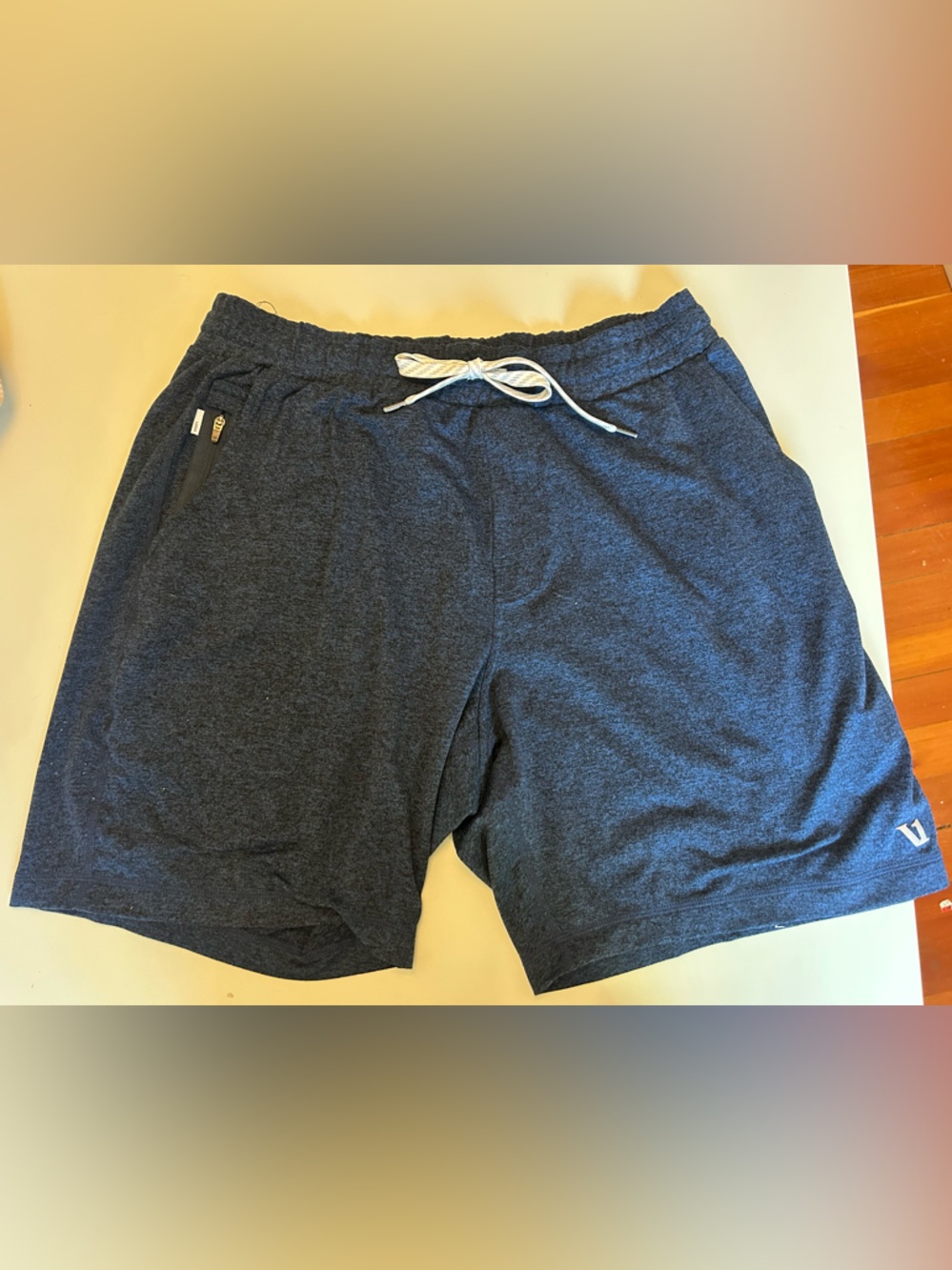 Vuori Shorts Large